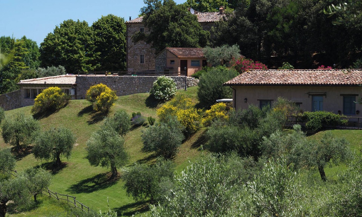 Montelaguardia Other | Olmo, bright apartment in a farmhouse 10 minutes driving from Perugia downtown