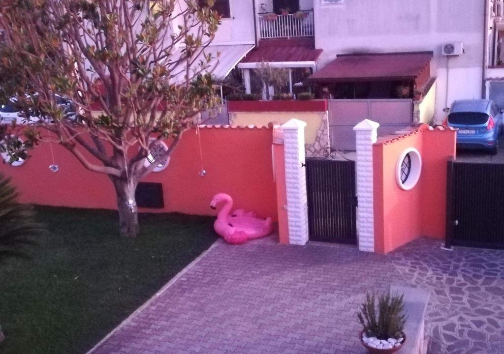 Torvaianica House | Orange Holiday Home