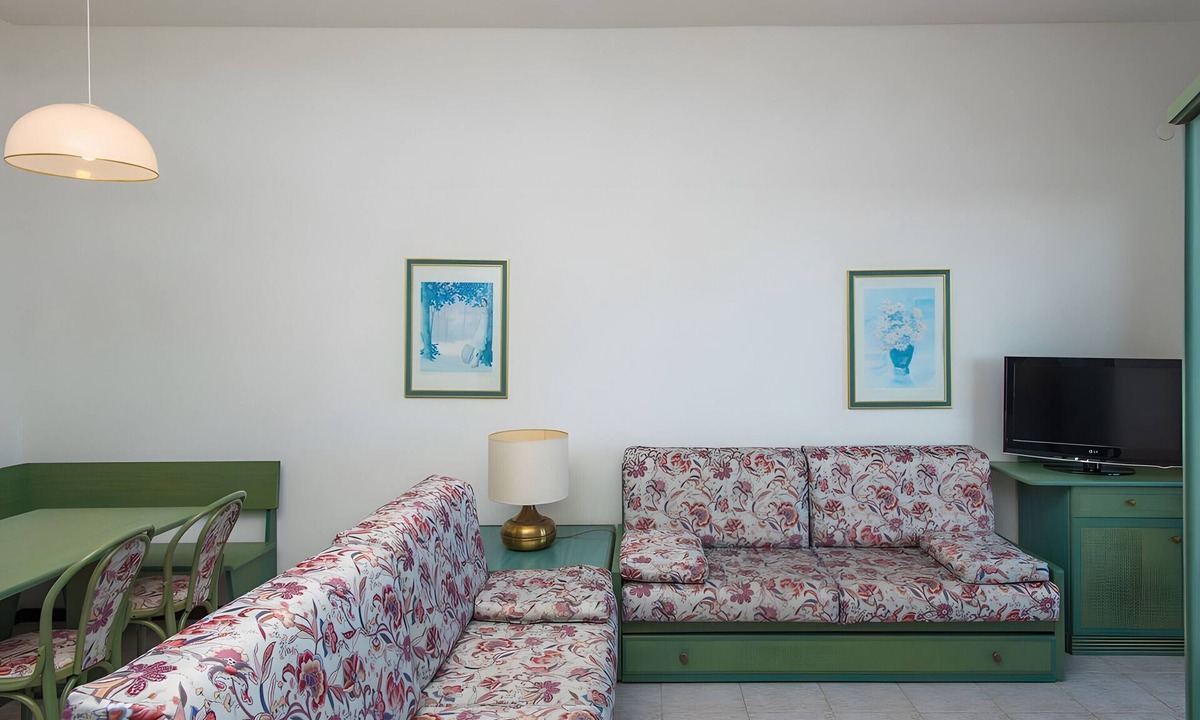 Palinuro Apartment | P.R. Club - Three-Room Enea 22 with Sea View, Private Terrace, and Air Conditioning