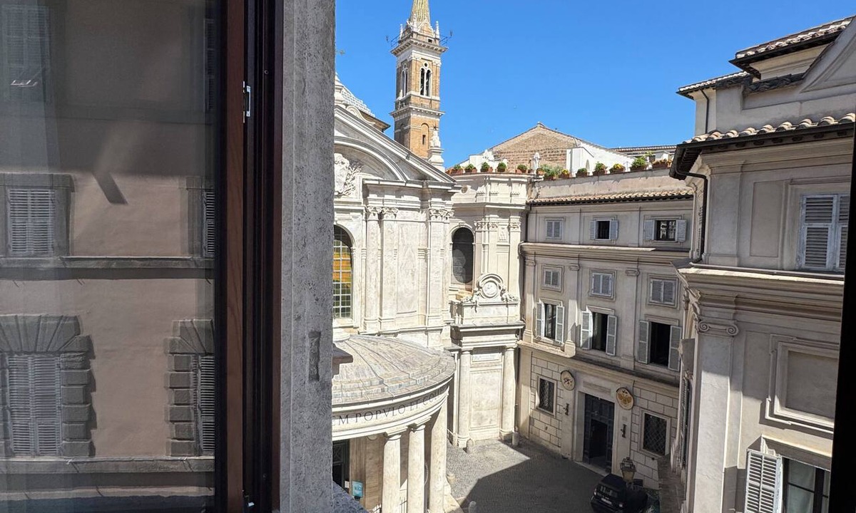 Rione V Ponte House | Palazzo Gambirasi Luxury Suite Roma