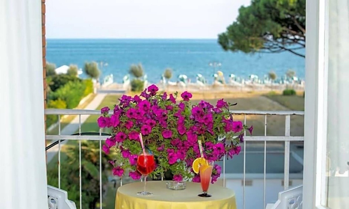 Jesolo Pineta Hotel | Palm Beach