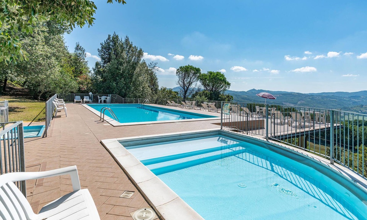 Citerna Apartment | Pet friendly apartment in Citerna (PG) with outdoor swimming pool