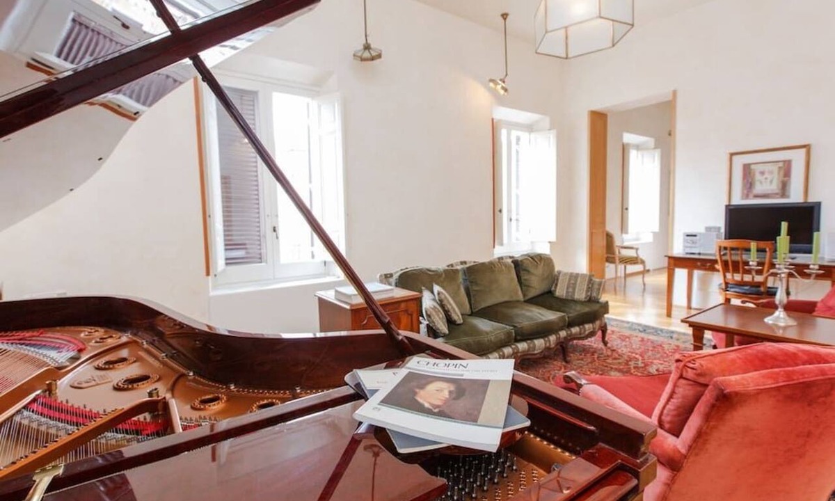 Rione VII Regola Apartment | Piazza Navona: Beautiful 4BR 4 Baths, A/C, Wi-Fi - Habitat Italy