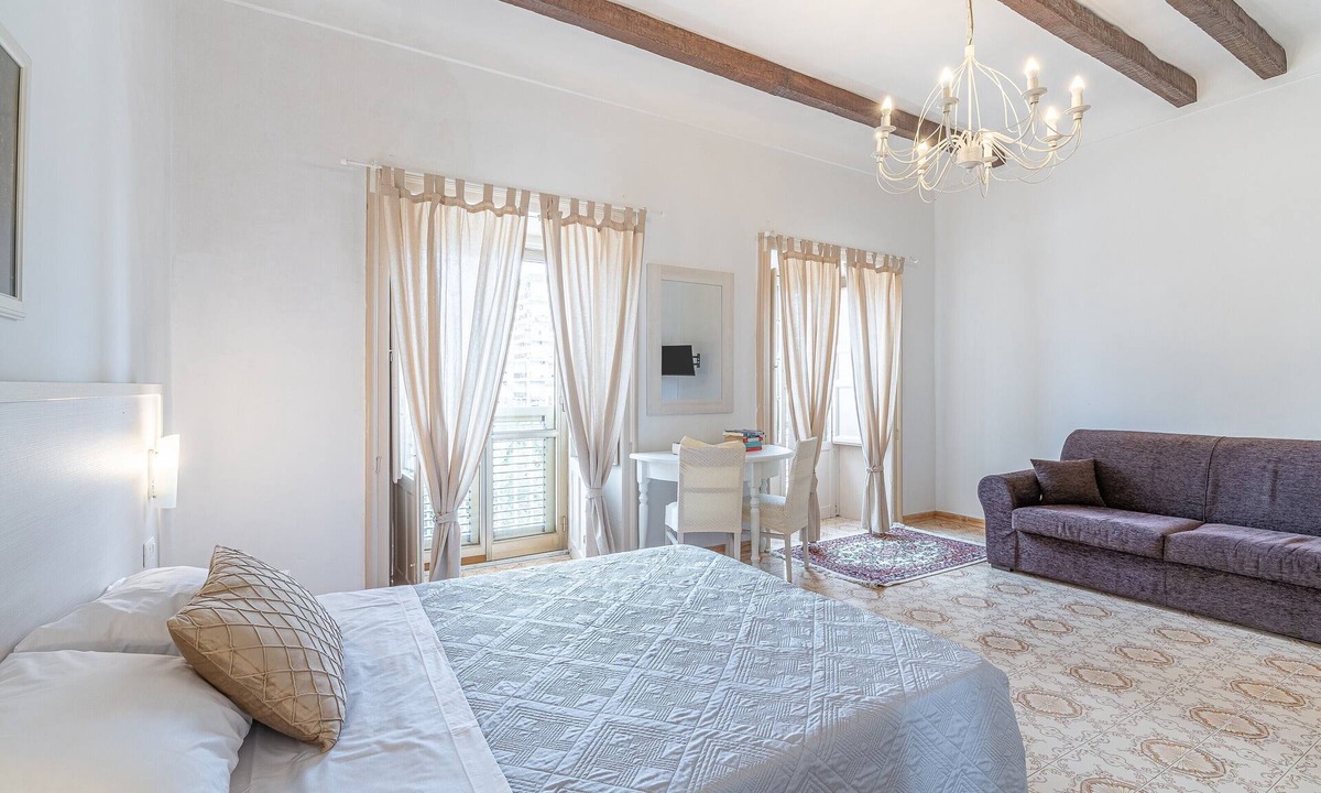 Avola Apartment | Principe Umberto Apartment with Private Terrace, Local Products & Wi-Fi