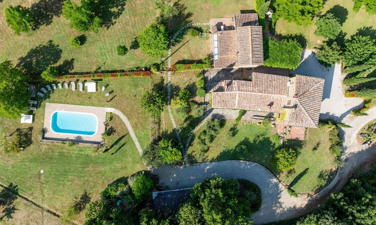 Montaione Villa | Private Villa with private pool, A/C, WIFI, TV, pets allowed, panoramic view, close to San Gimignano