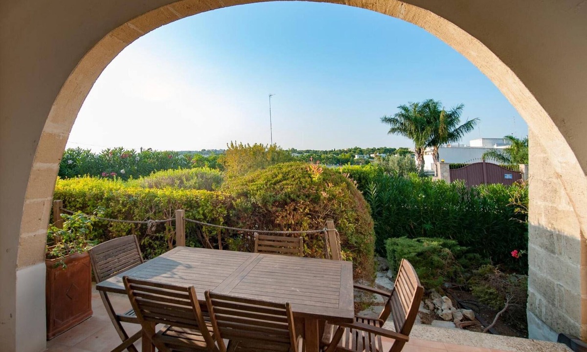 Santa Maria al Bagno Apartment | Quattro Colonne 3 Apartment with Sea View