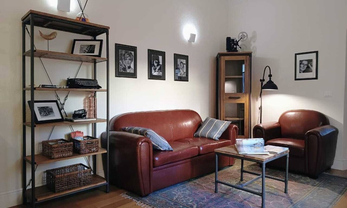 San Lorenzo Apartment | "Rètro Echoes apartment"