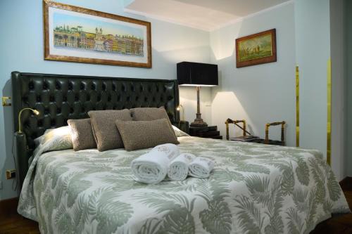 Quartiere XX Ardeatino House | Regal House Roma Capucci 6