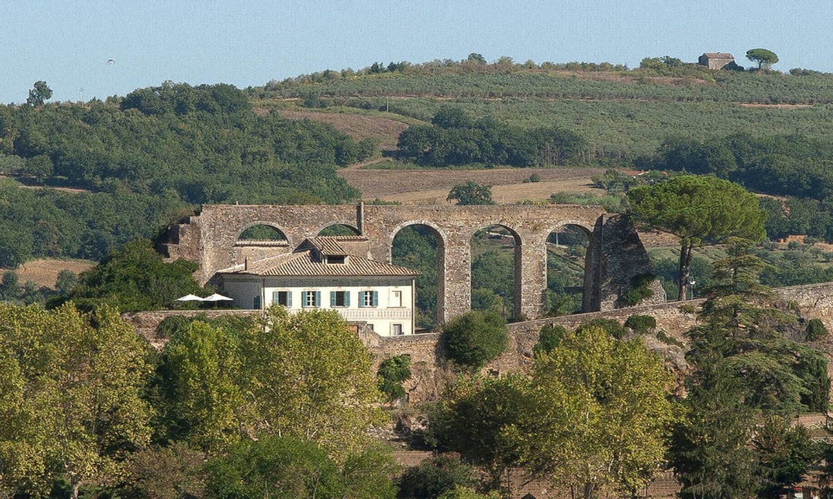 Orte Villa | Renaissance Villa of the Aqueduct 1hr from Rome. Lazio-Umbria border
