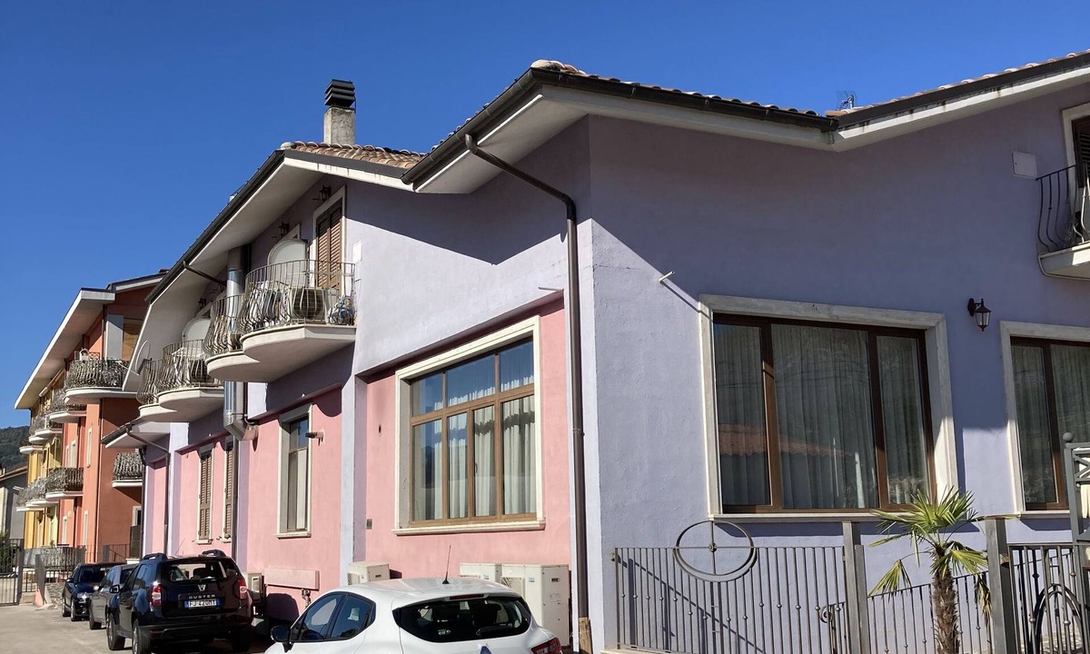 Avezzano House | Residence le Ginestre Triple Room No. 5