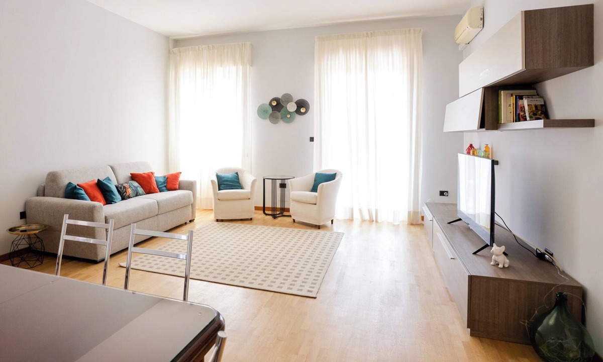 Chiaia Apartment | Riviera di Chiaia 207 - 7° piano