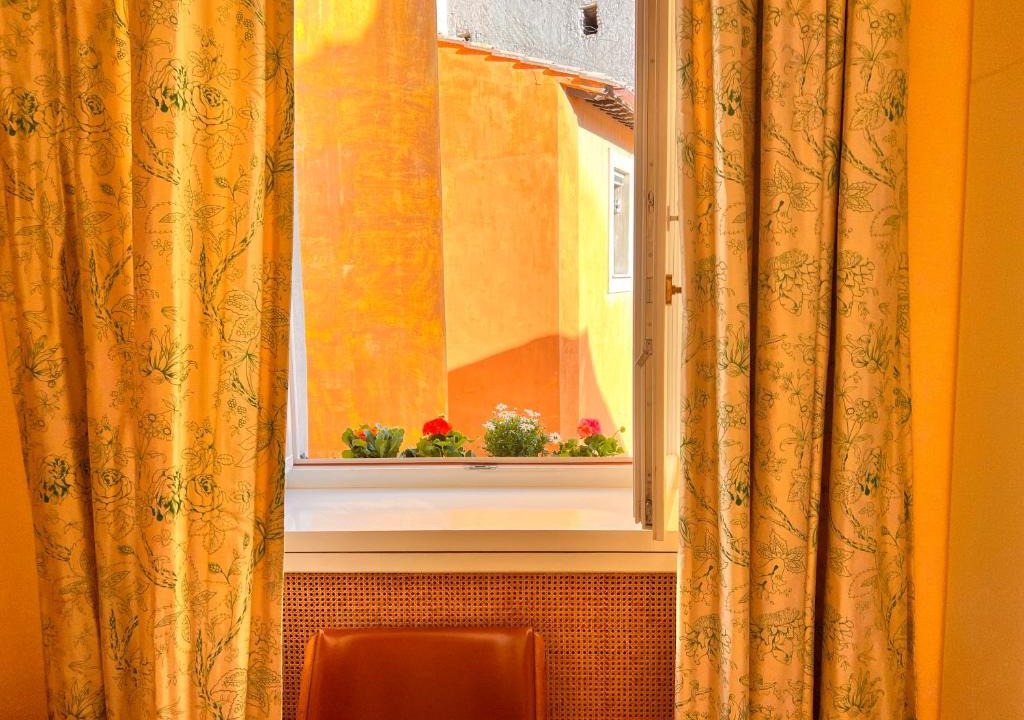 Rione XI Sant'Angelo Apartment | Roma Segreta Penthouse