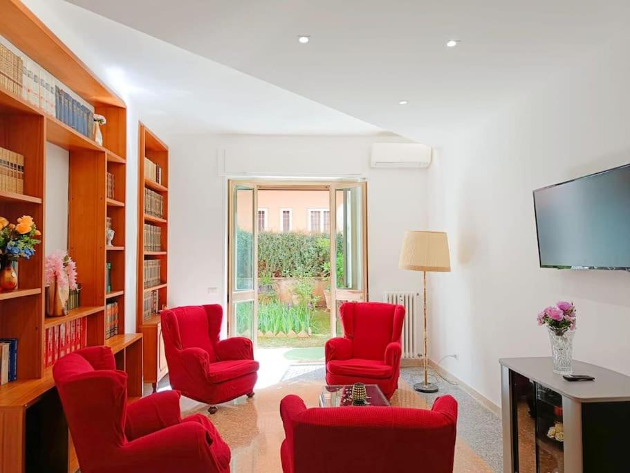 Trionfale Apartment | [Rome] House with garden near the Olympic Stadium