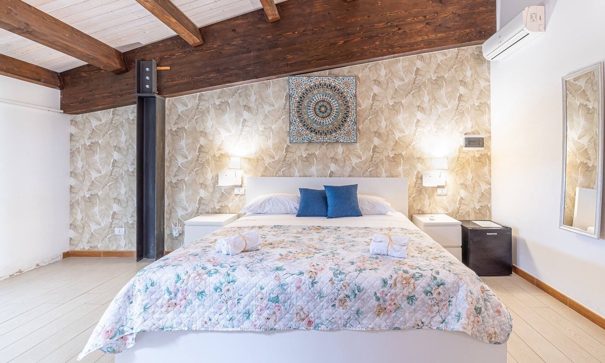 Fondo Morte Apartment | Room 206 at 'Le Saline Marzamemi' with Wi-Fi and Air Conditioning