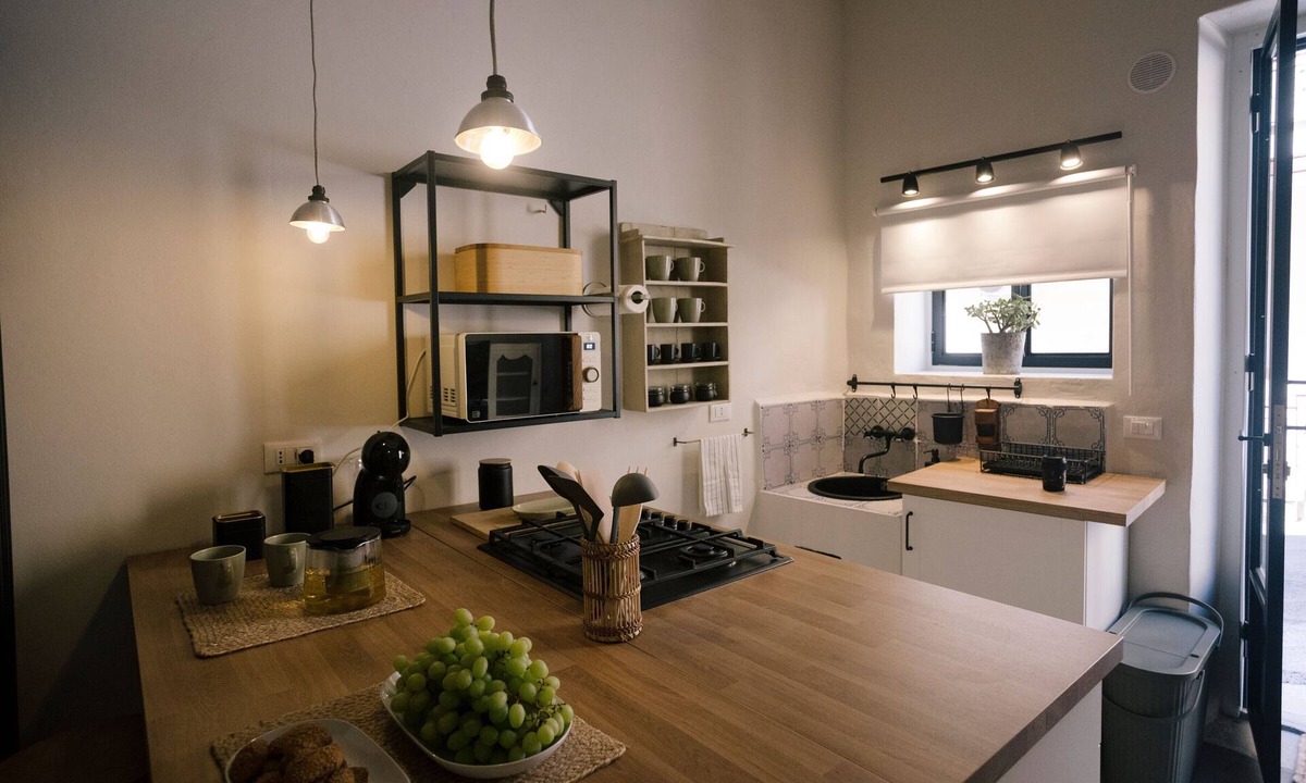 Casteldaccia Apartment | Rosario Sicilian House – Authentic Charm in the Heart of the Historic Center