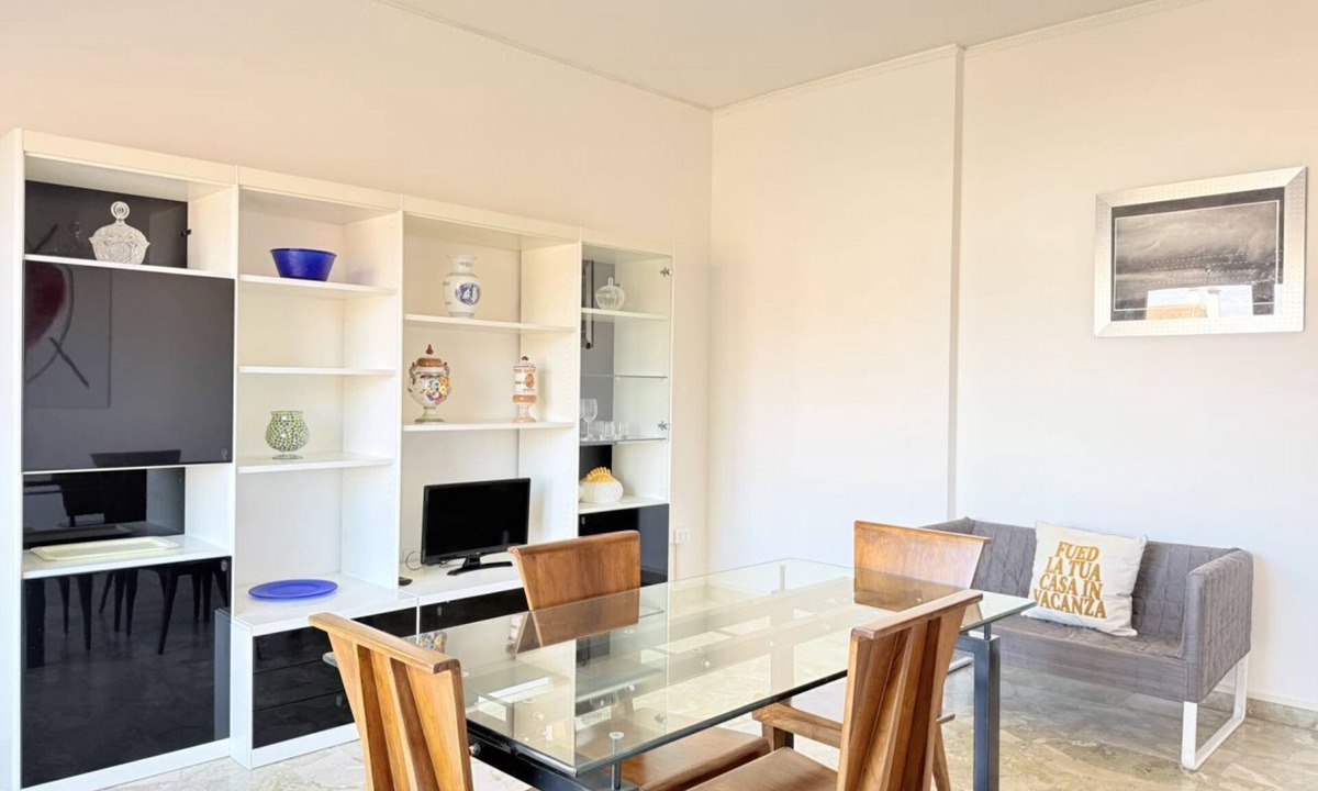 Senigallia Apartment | SE262 – Senigallia, spacious apartment in the heart of the city center