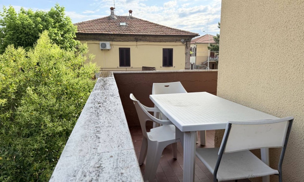 Senigallia Apartment | SE267 – Senigallia, two-bedroom apartment 300 metres from the sea
