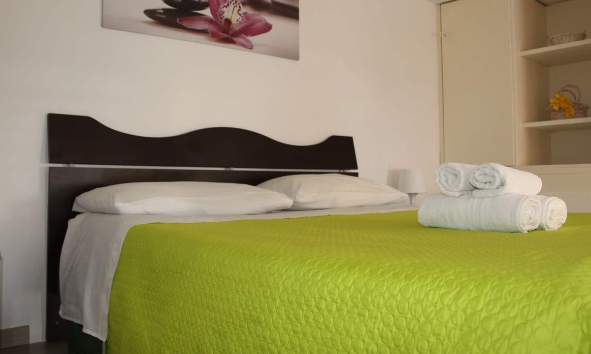 Sferracavallo Apartment | Seaside studio for 4