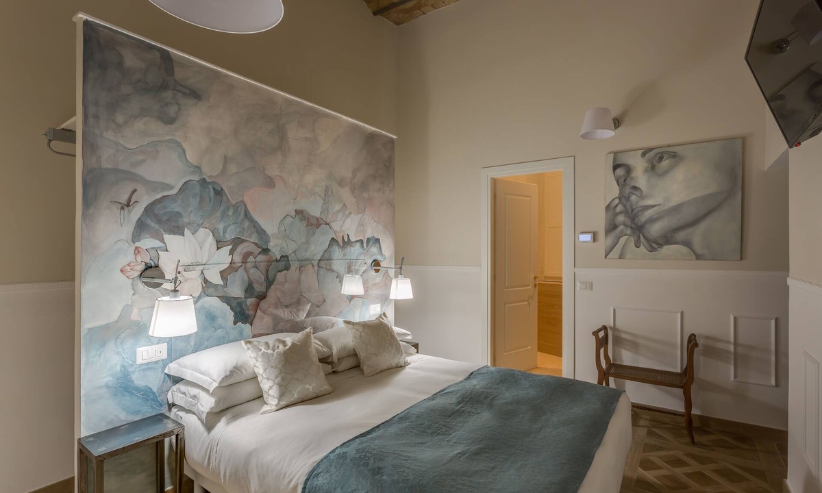 Vatican Apartment | Selected & Private apARTment. Double check cleaning mode. Smart customer service