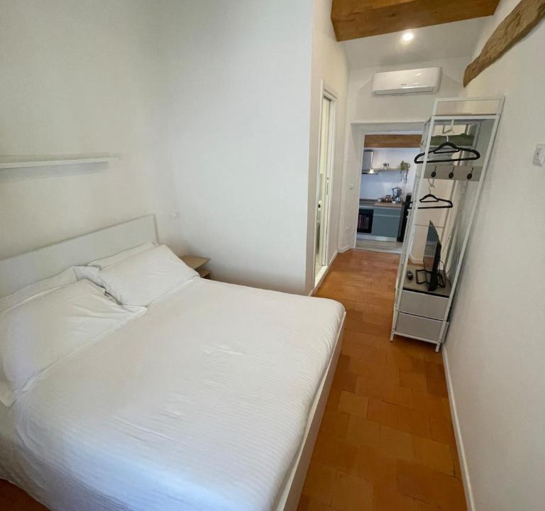 Poggio Apartment | SH Suite OLMO AC e Wi-Fi