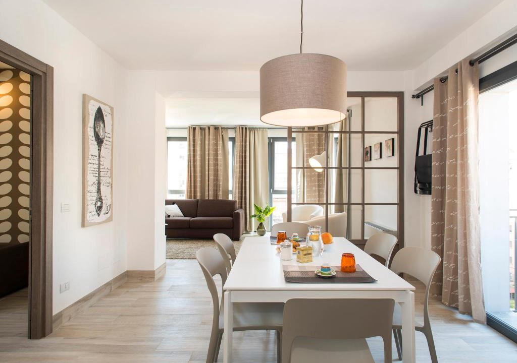 Universita Apartment | SkyTower
