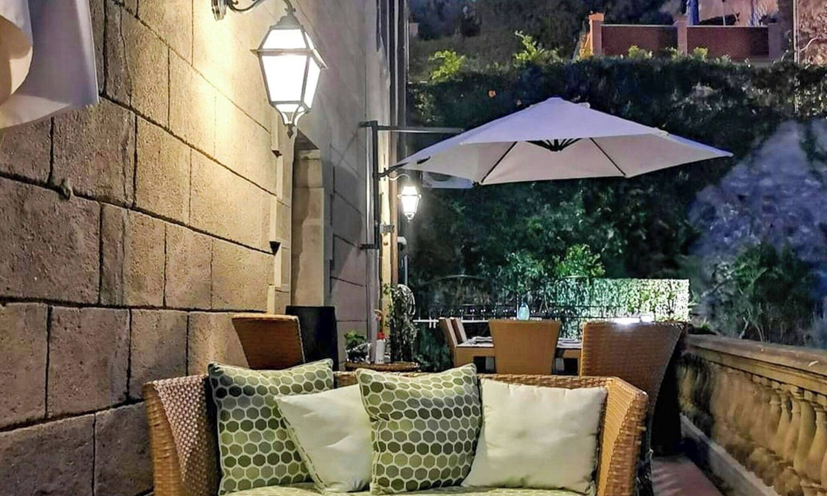 Campiglia Marittima House | Small castle with sea view in Campiglia Marittima