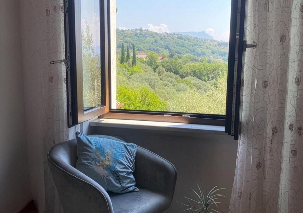 Caiazzo Apartment | Sotto la Torre - dimora elegante con vista sulla valle