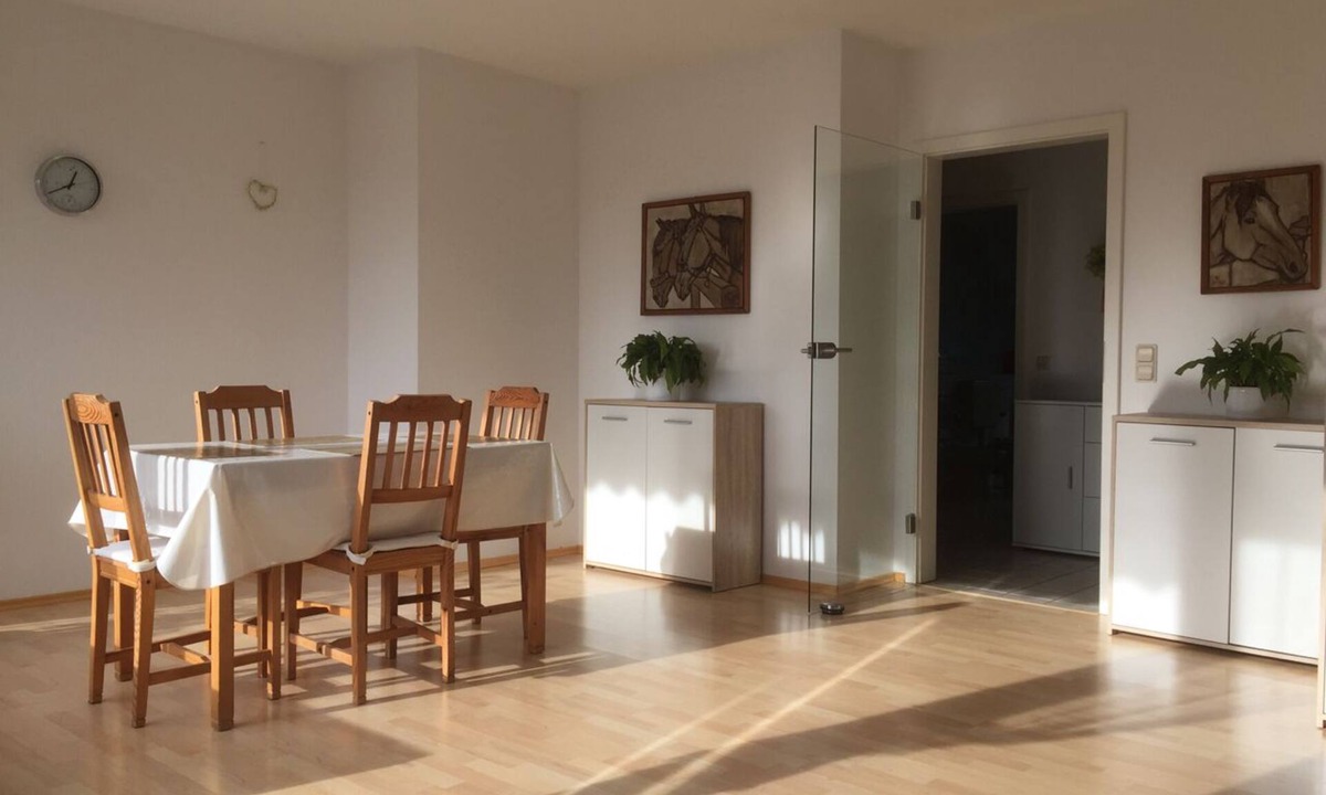 Idstein Apartment | Spacious, light-flooded apartment, very good connection to train and highway