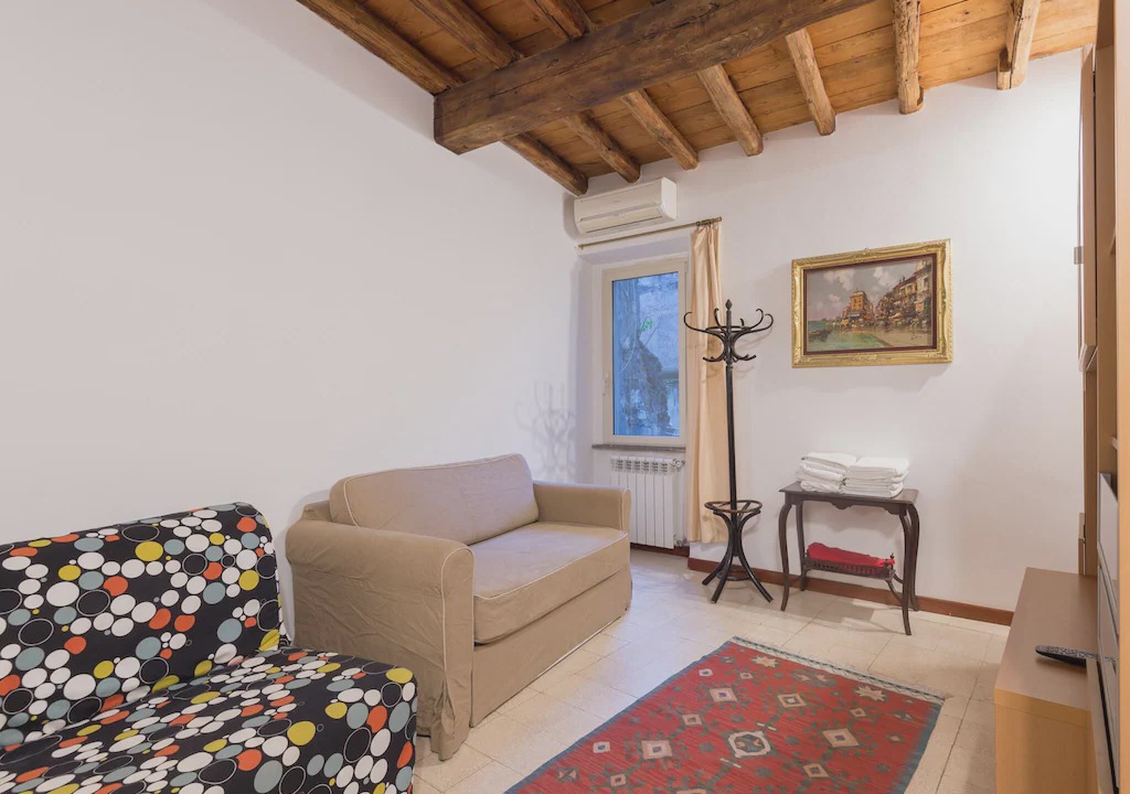 Rione VIII Sant'Eustachio Apartment | Spagnoli Quiet Apartment