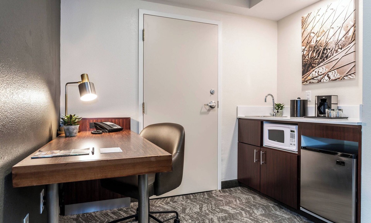 McNeil Hotel | SpringHill Suites by Marriott Austin The Domain Area
