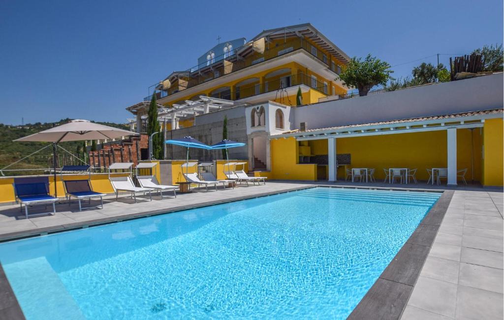 Laureana Cilento Apartment | Stunning Apartment In Laureana Cilento