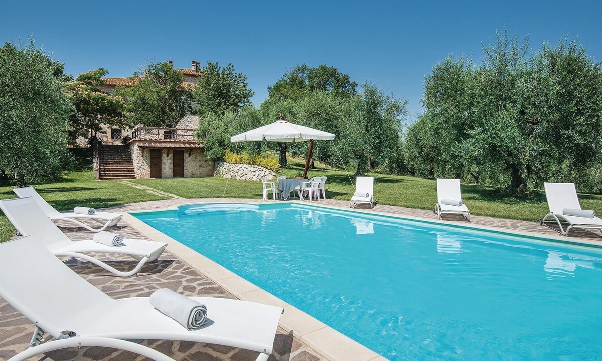 Avigliano Umbrio House | Stunning home in Avigliano Umbro TR