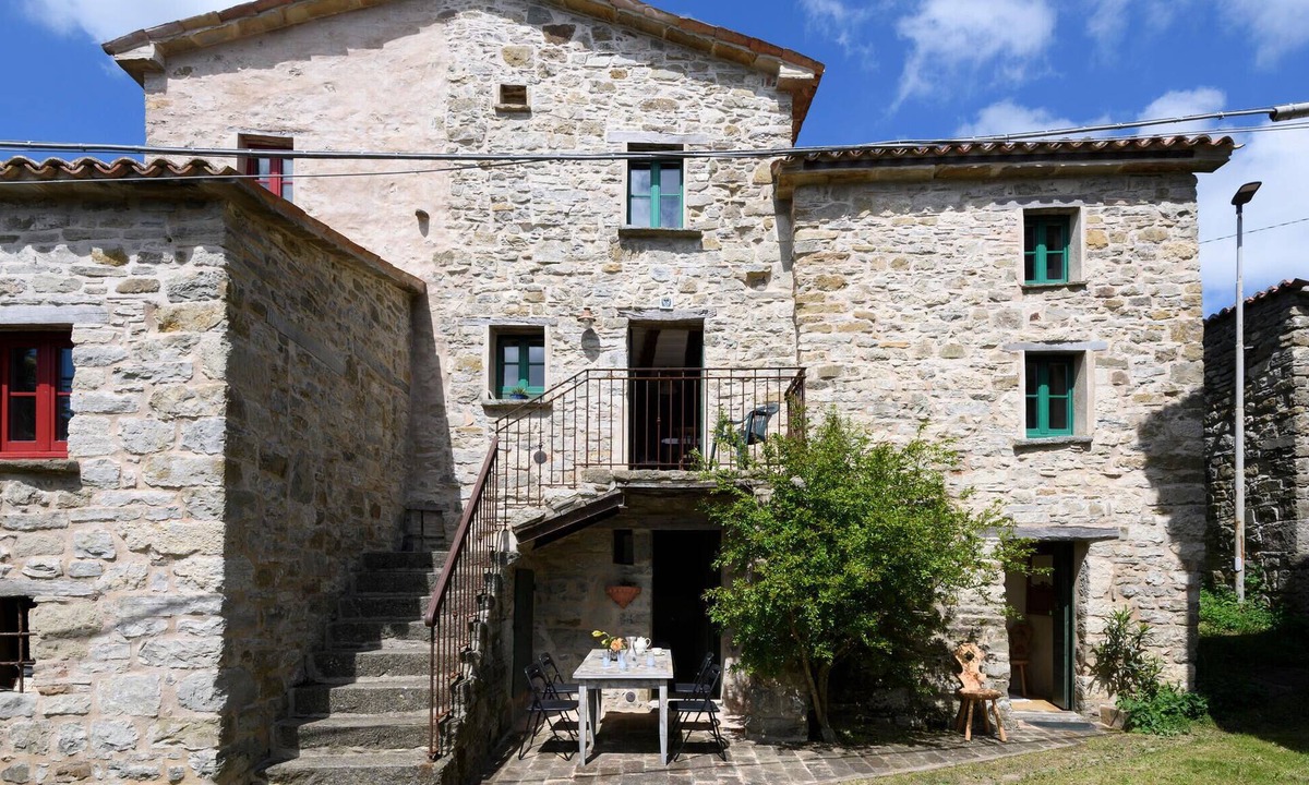 Montecopiolo Apartment | Stunning apartment in Villagrande di Monteco
