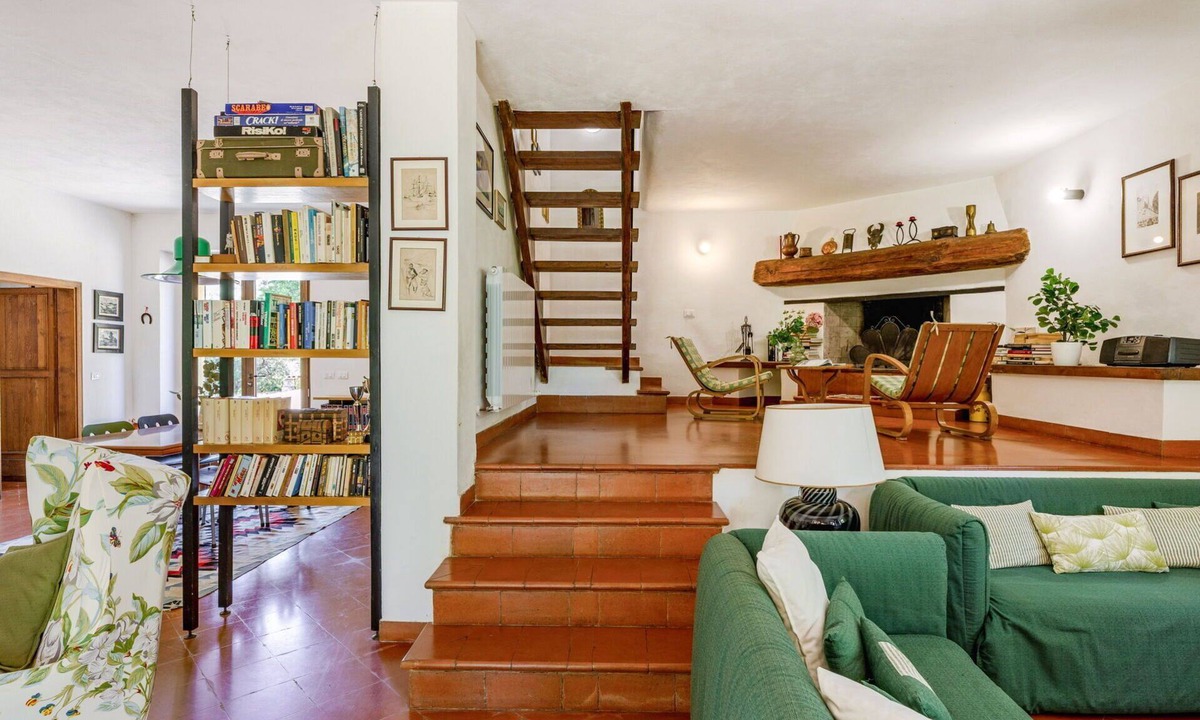 Ripatransone Villa | Stunning private villa for 8 guests with WIFI, A/C, TV, patio and panoramic view