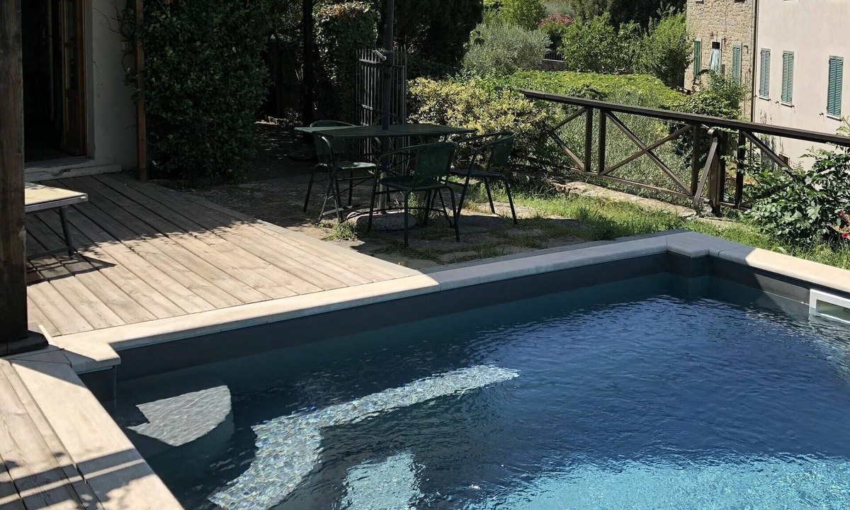 Cortona Villa | Stunning private villa with WIFI, private pool, A/C, TV, patio and panoramic view, close to Cort.