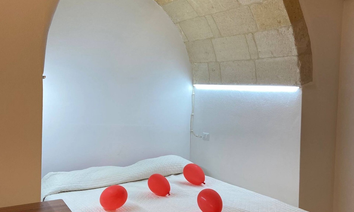 Laterza Bed & Breakfast | Suggestivo B&B comfortevole con letto, bagno privato, colazione in pos. centrale