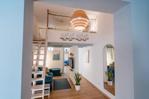 Municipio 1 Apartment | Suite Mazzini 7 - Stylish Suite in Bari City Center