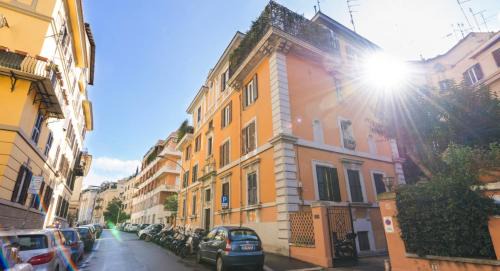 Quartiere III Pinciano Apartment | Sunny Rome Parioli Modern Studio