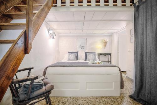 Rione VI Parione Apartment | Sweet Campo de Fiori