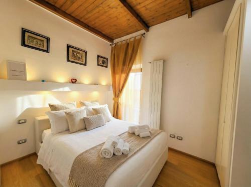 Old Town House | Tatiana - Historic Home with Private Rooftop Terrace