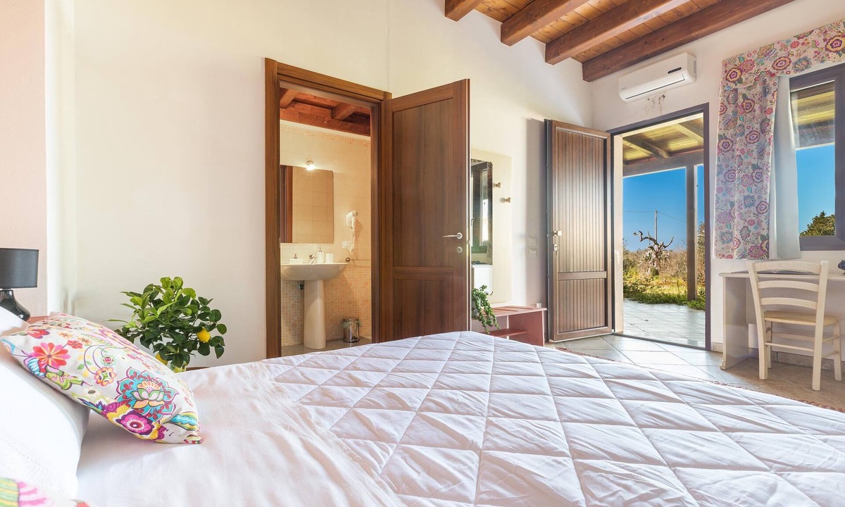 Leverano House | Tenuta Cavalieri - Camera Matrimoniale