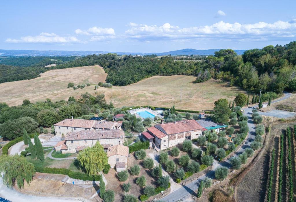 Castel San Gimignano House | Tenuta Decimo - Il Borgo Di Mariano