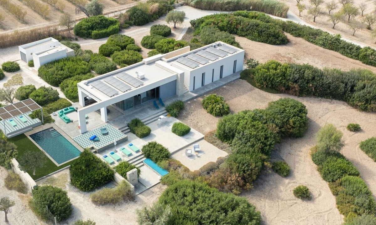 Noto Villa | TerraMia - Three Bedroom Villa, Sleeps 6