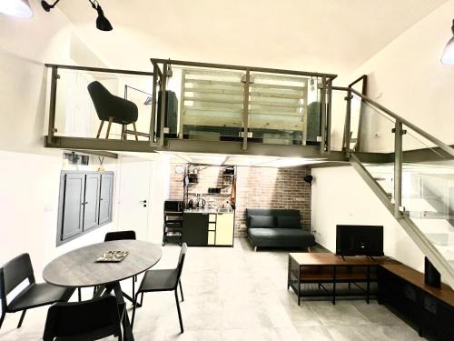Testaccio Apartment | Testaccio Industrial Loft