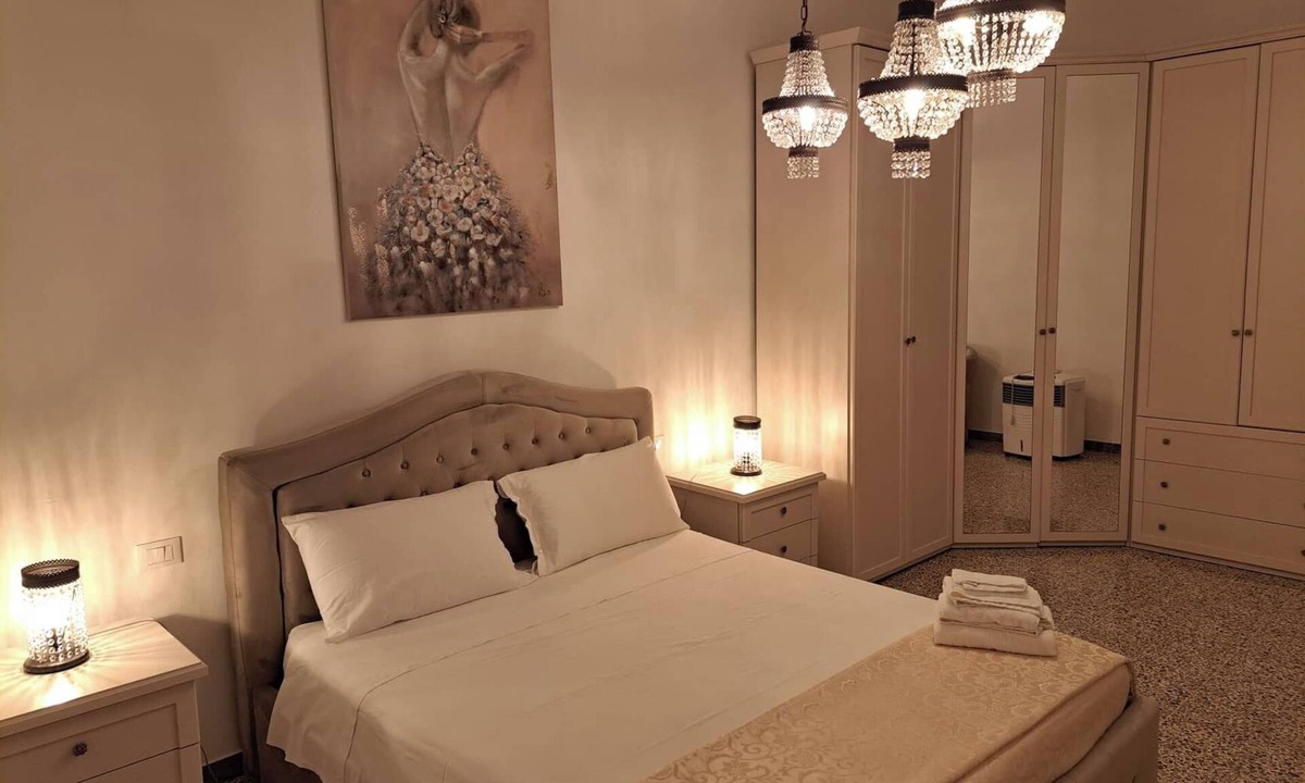 Lake Bracciano Apartment | The House Under the Castle