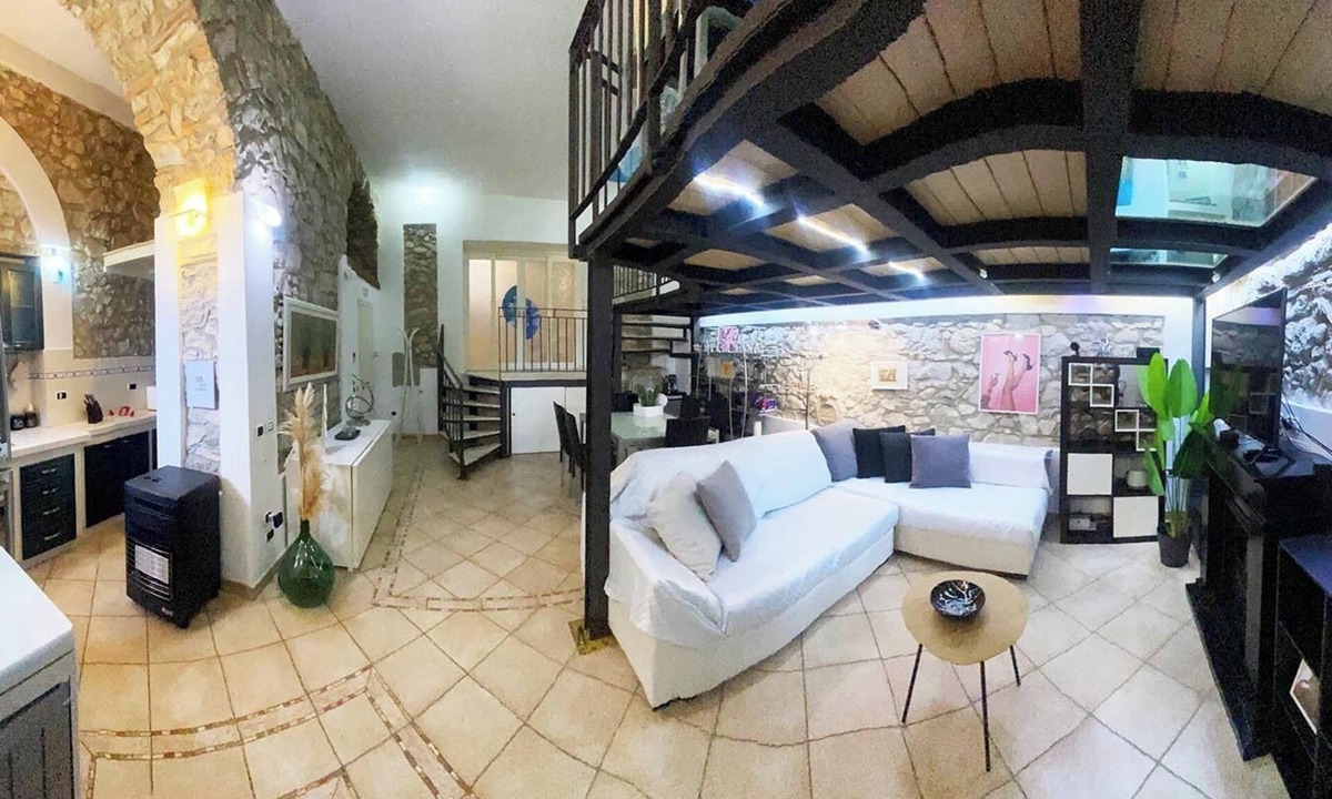 Trentinara Apartment | The Little House is not just housing, it is history! In the center of the village