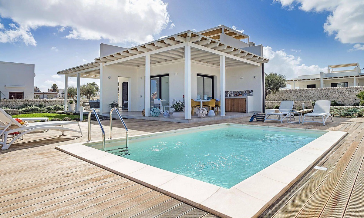 Reitani Villa | Thyme with pool and a Jacuzzi - My Rental Homes