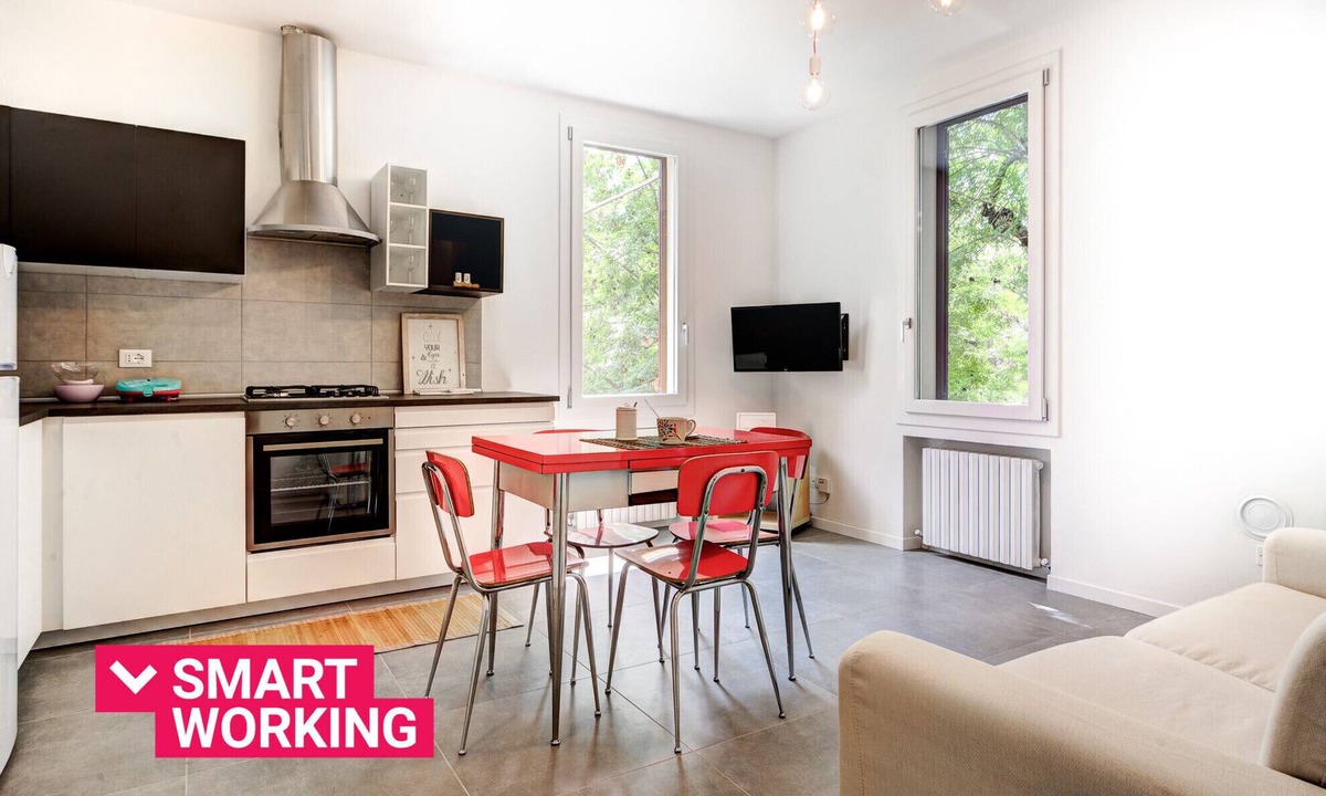 Bolognina Apartment | Tiarini Apartment in Bolognina by Wonderful Italy