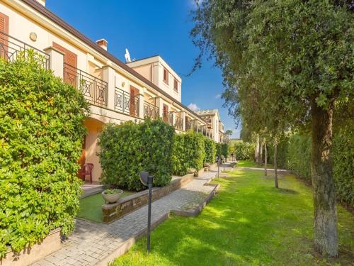 Settecamini Apartment | Tranquil Retreat Near Rome for 4