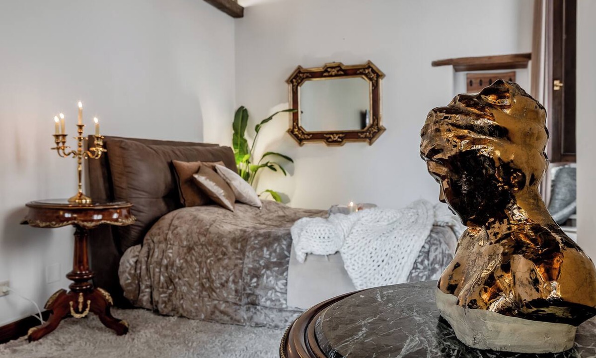 Rione II Trevi Apartment | Trevi Fountain Stylish Guesthouse